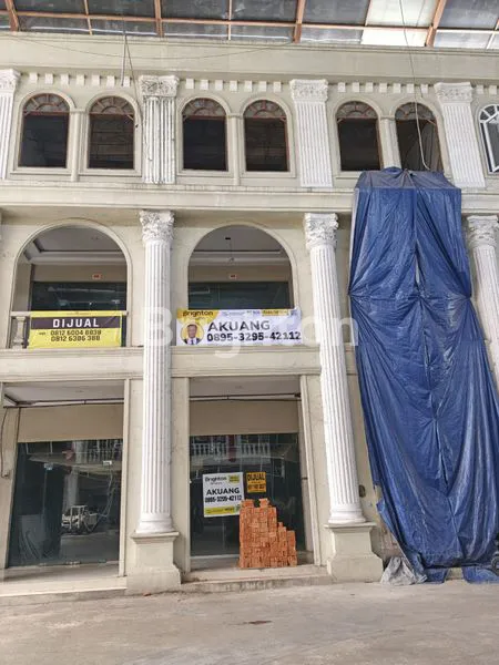 image RUMAH TOKO KOKOH DAN MEWAH DI CBD POLONIA MEDAN (4)