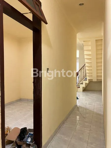 image DIJUAL RUMAH 3 LANTAI COR TANAH SEREAL, JEMBATAN LIMA, JAKARTA BARAT (2)