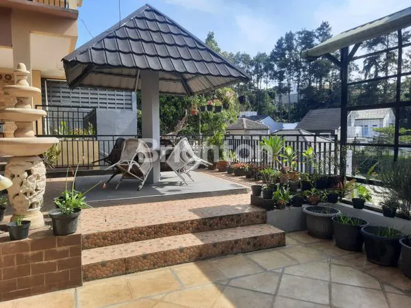 image DIJUAL RUMAH LUAS + KANTOR DI SETIABUDI REGENSI KALIMAYA, BANDUNG BARAT (2)