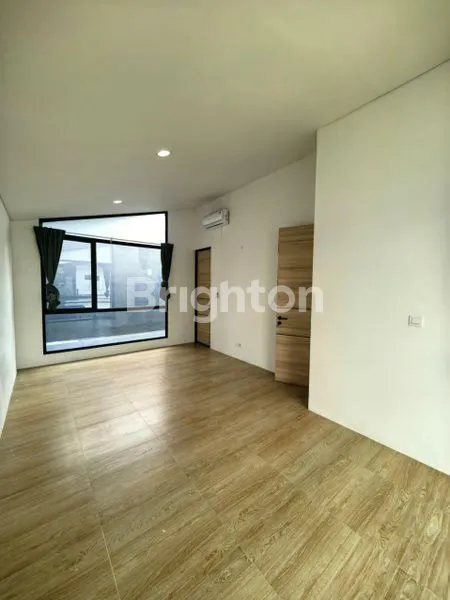 image RUMAH CENDANA ICON ESTATE, SANGAT STRATEGIS, TERAWAT, SIAP HUNI (6)