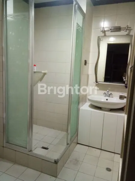 image DIJUAL CEPAT APARTEMEN SEMANGGI - JAKARTA PUSAT (7)