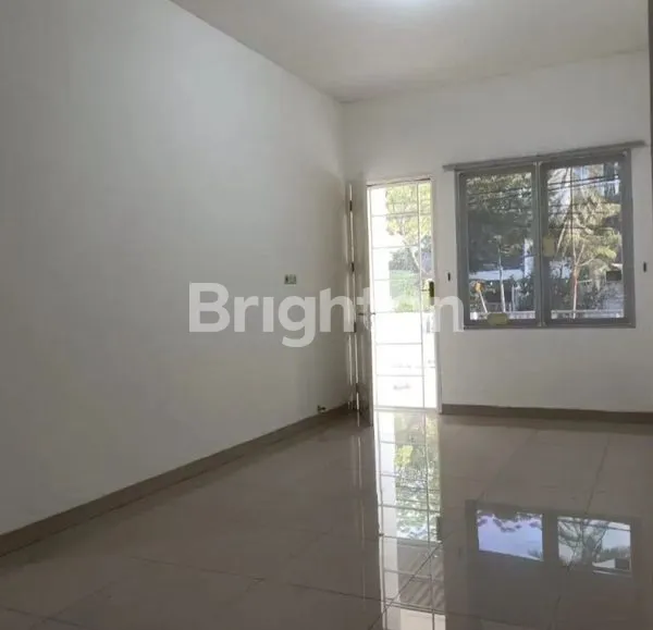 image RUMAH KELAPA NIAS 10 KELAPA GADING (3)