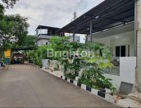 image RUMAH KELAPA NIAS 10 KELAPA GADING (2)