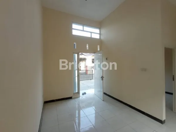 image DIJUAL RUMAH NYAMAN DI GRAHA TARA REGENCY - HULAAN GRESIK  (6)