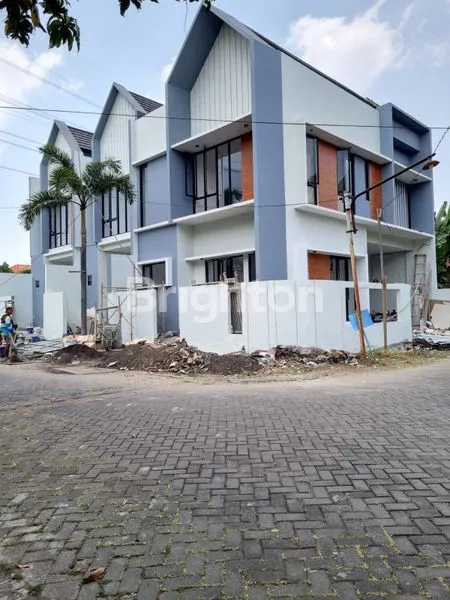 image RUMAH PRAPEN INDAH DEKAT JEMURSARI TENGGILIS MASPION SQUARE MARGOREJO INDOGROSIR JAGIR WONOKROMO (4)