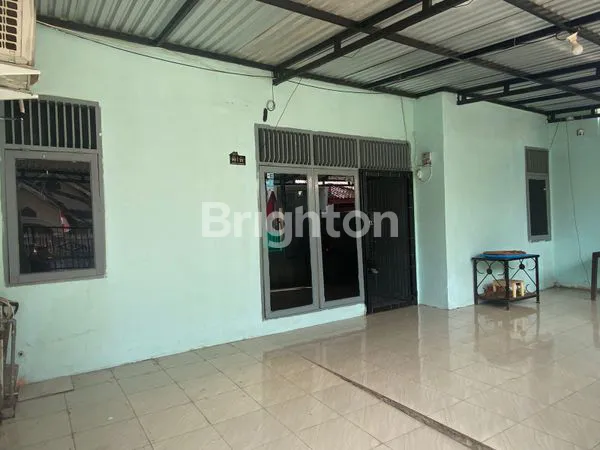 image RUMAH MURAH STRATEGIS DI PERUMAHAN PERMATA HIJAU LESTARI. DEKAT JALAN HERTASNING, ANTANG, BORONG DAN RS PRIMAYA. SECURITY 24 JAM (1)