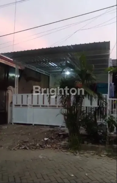 image RUMAH ON PROGRESS RUNGKUT PANDUGO STARTEGIS DEKAT MERR DAN UPN (2)