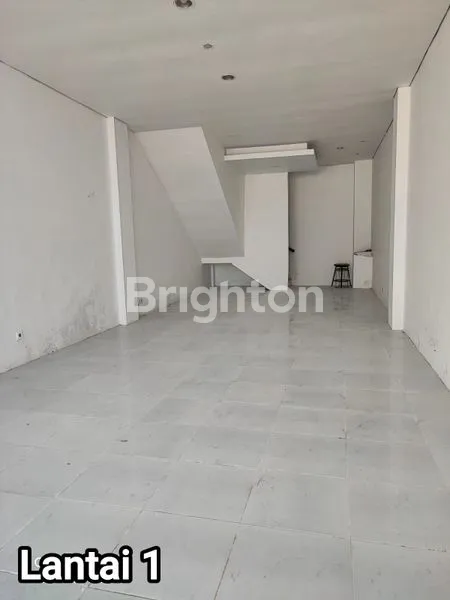 image RUKO STRATEGIS DERETAN STARBUCKS DEKAT TELAGA COCOK UNTUK KANTOR ATAU USAHA DI CITRALAND SURABAYA BARAT (2)