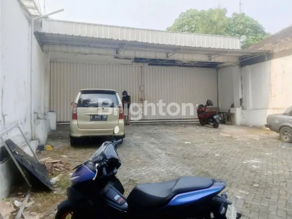 image EKS MINI MARKET LUAS 350 M2 JOGLO KEMBANGAN JAKARTA BARAT BISA BUAT GUDANG DLL PINGGIR JALAN RAYA SEWA 3 TAHUN (5)