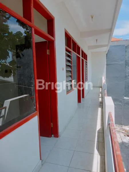 image DIJUAL RUMAH BARU RENOV DI SURABAYA TIMUR (4)