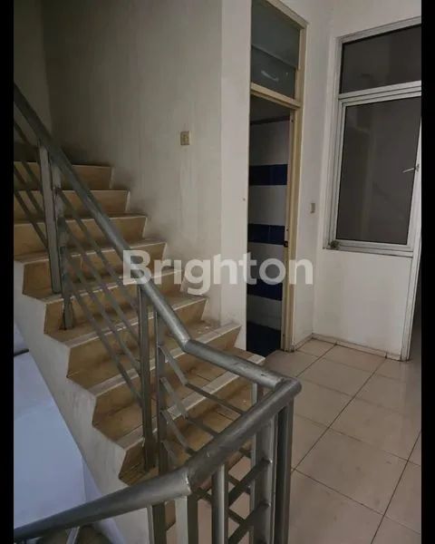 image RUKO 3LANTAI GROGOL PETAMBURAN JAKARTA BARAT  (8)