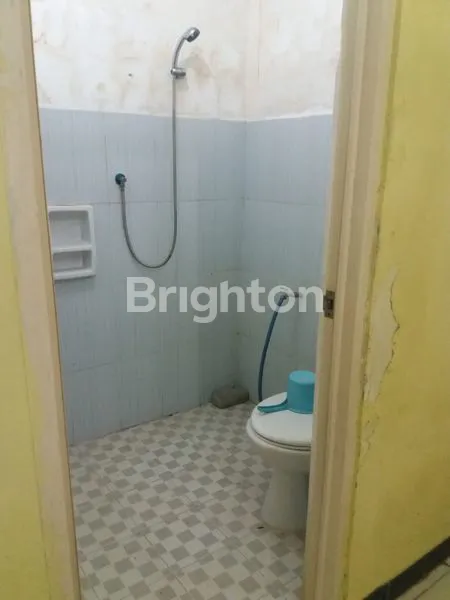 image RUMAH SIAP HUNI DI PLAMONGAN INDAH (7)