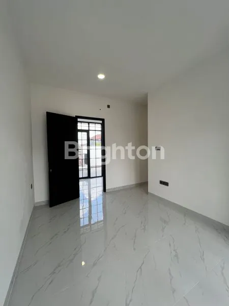 image RUMAH BARU, BANGUNAN MANDIRI, KENCANA LOKA, BSD CITY (5)