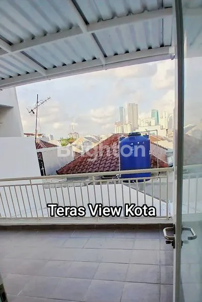 image RUMAH FURNISH 3 LT DURI KEPA ROW 2 MBL DKT TANJUNG DUREN (7)