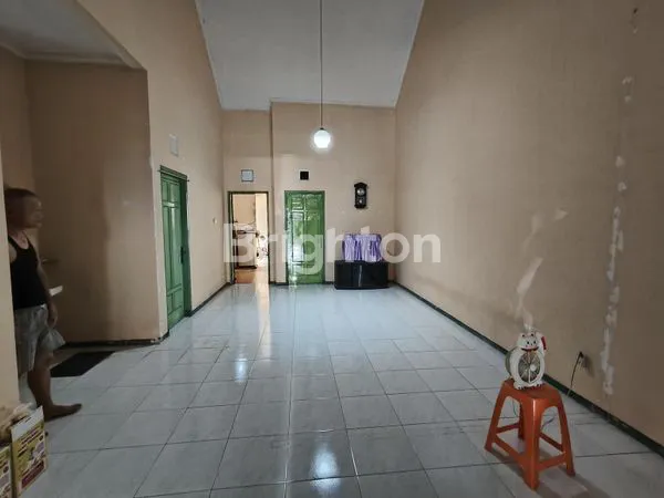 image  RUMAH\' 1 LANTAI TAMAN PONDOK INDAH WIYUNG HITUNG TANAH (2)