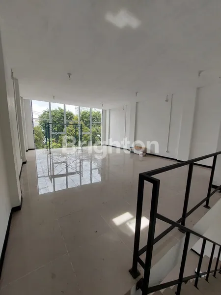 image RUKO NGINDEN 3 LANTAI COCOK SEGALA USAHA, AREA PADAT PENDUDUK LOKASI STRATEGIS (2)