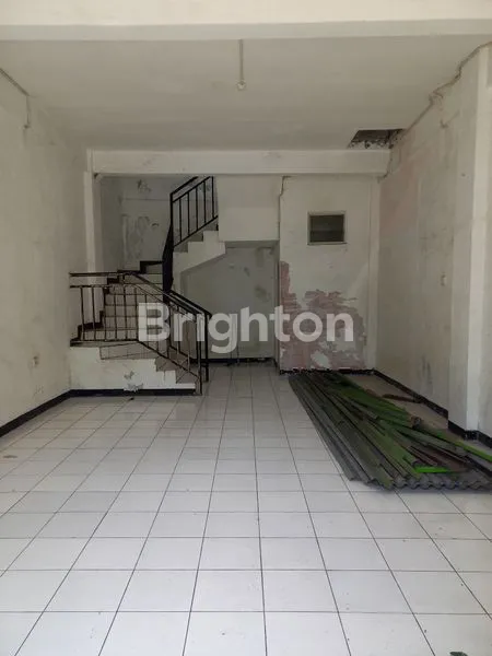 image DISEWAKAN RUKO 3 LT UNDAAN WETAN (2)