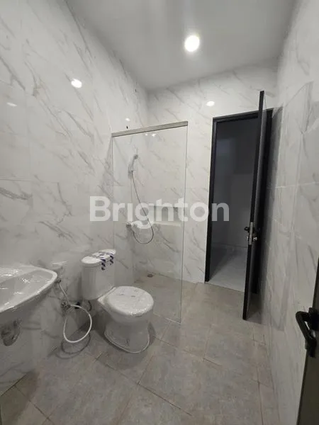 image RUMAH BARU BERKUALITAS READY 2026 LOKASI BARUK UTARA  SELANGKAH KE JALAN RAYA MERR (5)