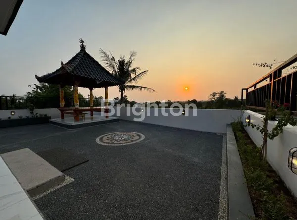 VILA MEWAH FULL FURNISHED DEKAT PANTAI