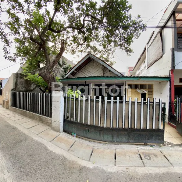 image RUMAH HITUNG TANAH BUKIT DURI JAKARTA SELATAN (1)