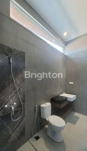 image RUMAH MANYAR MINIMALIS MEWAH DEKAT WISMA MUKTI KLAMPIS, MERR, STIESIA, GALAXY (7)