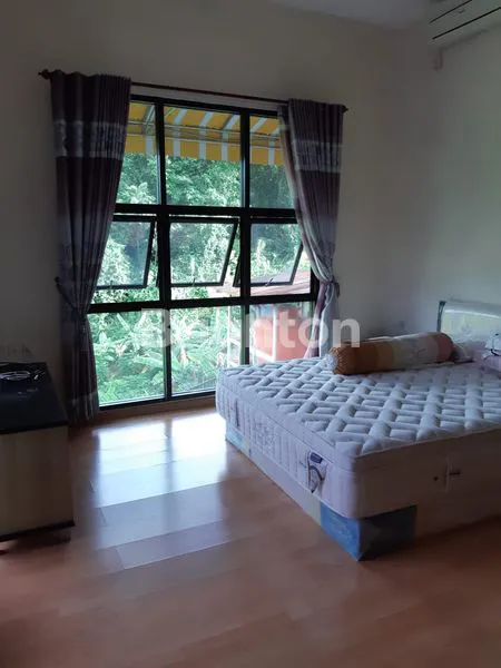 image GOLF VIEW TENGAH KOTA BALIKPAPAN FULLY FURNISH (2)