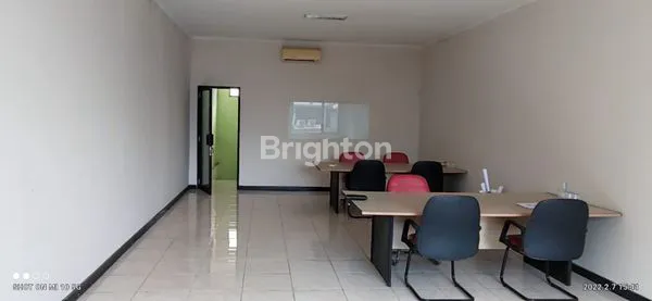 image DI JUAL RUKO 3 LANTAI STRATEGIS DI JAKARTA BARAT, 10-15 MENIT KE PURI INDAH MALL, 10 MENIT KE RUMAH SAKIT SILOAM KEBON JERUK (4)