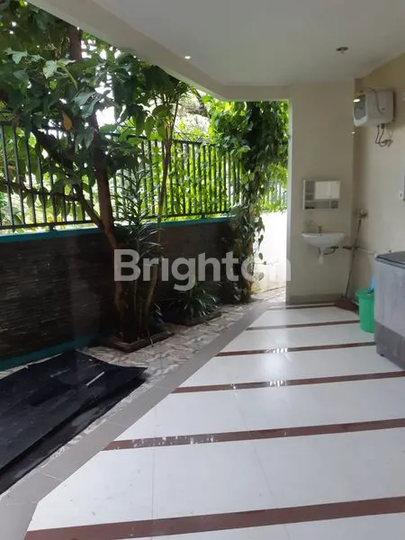 image GOLF VIEW TENGAH KOTA BALIKPAPAN FULLY FURNISH (4)