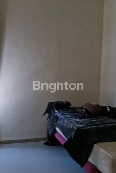 image RUMAH 3 KT 2 KM SIAP HUNI DI MEDOKAN AYU (3)