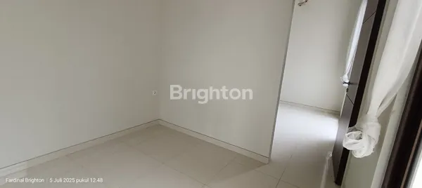 image RUMAH 2 LANTAI DI PERMATA JINGGA, TUNGGULWULUNG, KEC LOWOKWARU, KOTA MALANG  (8)