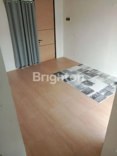 image RUMAH UPTOWN LIPPO CIKARANG (2)