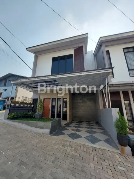 RUMAH 2 LANTAI 3 KAMAR TIDUR DEKAT SEKOLAH AL FATH CIRENDEU