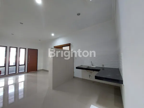 image RUMAH 2 LANTAI 3 KAMAR TIDUR DEKAT SEKOLAH AL FATH CIRENDEU  (3)