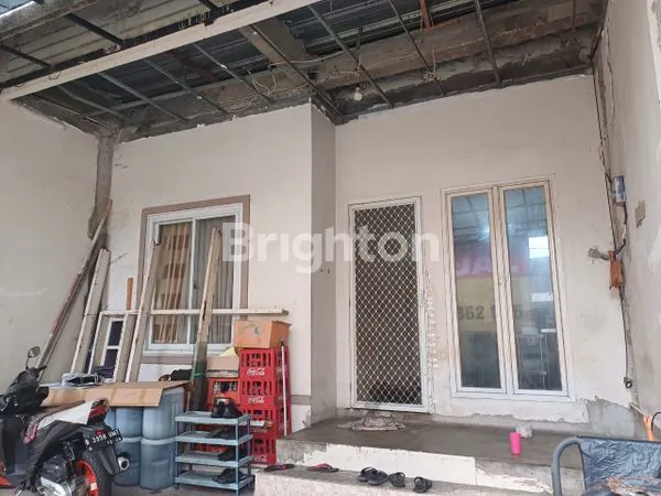 image DIJUAL RUMAH 2,5 LANTAI DI KELAPA GADING JAKARTA UTARA. (2)
