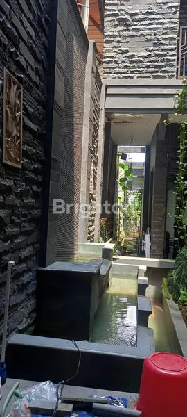 image RUMAH DI TAMAN KOPO INDAH 5, FULL BATU ALAM DAN KACA, ARTISTIK DAN KOKOH (1)