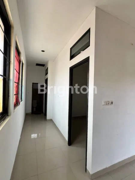 image RUMAH HOEK , BUAT BISNIS, HARAPAN INDAH, BEKASI KOTA\NJUAL RUMAH (1)