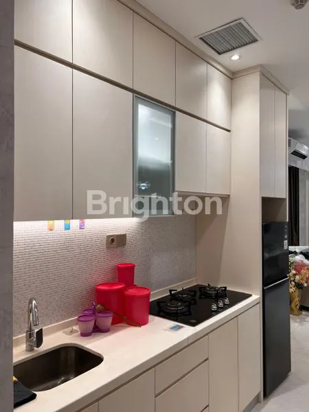 image APARTMENT GRAND MADISON 2+1 BR DENGAN DESIGN INTERIOR BELUM PERNAH DIHUNI HARGA BU (7)