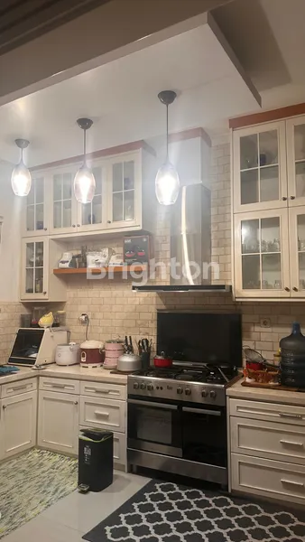 image JUAL RUMAH MEWAH DI CIPAYUNG JAKARTA TIMUR, HUNIAN MODERN TANPA RIBET RENOVASI (1)