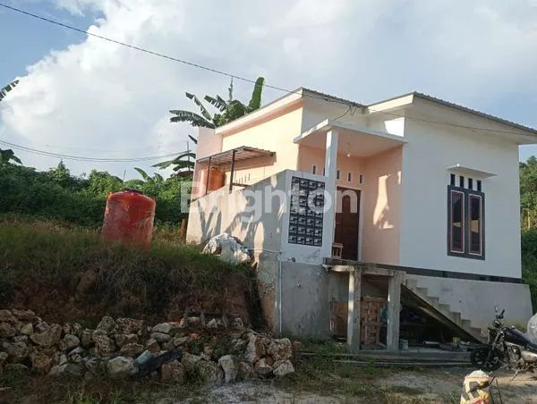 image RUMAH DI JUAL DI PERUMAHAN POLDA (1)