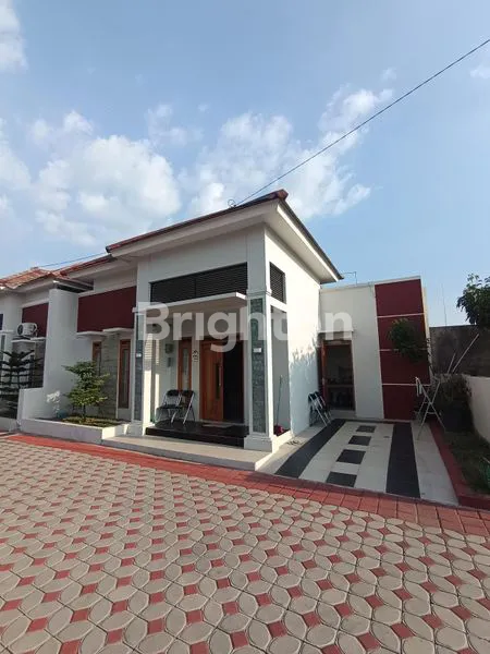 RUMAH FULLY-FURNISHED DEKAT STASIUN KLATEN