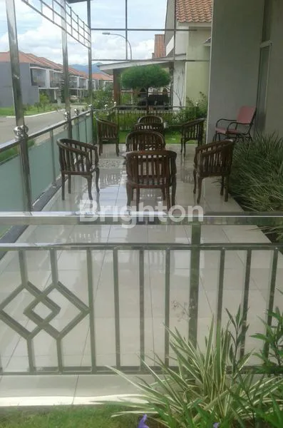 image DISEWAKAN RUMAH HOOK TATAR NAGANINGRUM KOTA BARU PARAHYANGAN  (2)