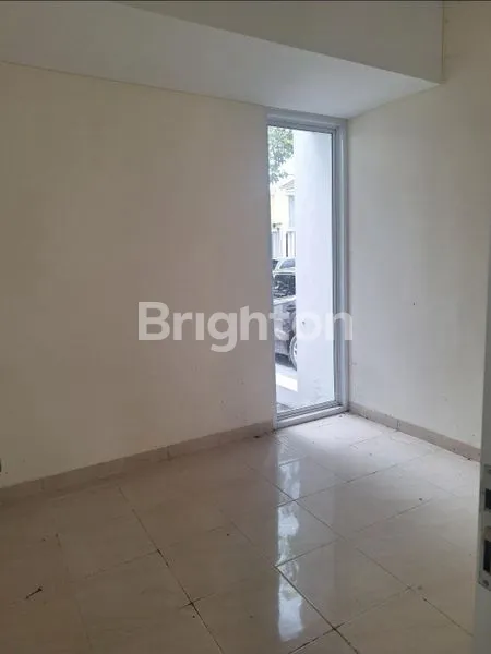 image RUMAH DIJUAL DI PERUMAHAN CITRA GRAND SENYIUR (5)