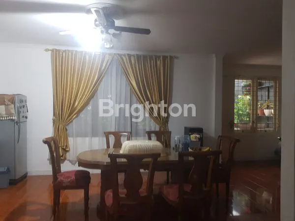 image RUMAH SEKTOR 3 BINTARO (6)