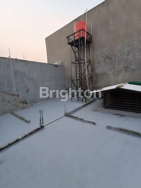 image DIJUAL CEPAT RUMAH STRATEGIS DI GERBANG VILLA MELATI MAS (7)