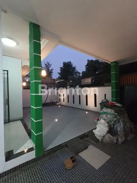 image DIJUAL CEPAT RUMAH STRATEGIS DI GERBANG VILLA MELATI MAS (8)