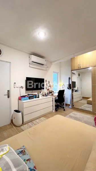 image  RUMAH SIAP HUNI DI CLUSTER  DEKAT STASIUN DI BINTARO (4)