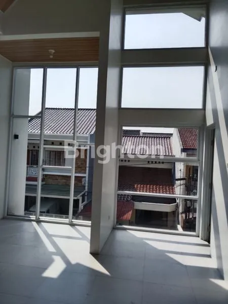 image DIJUAL RUMAH BARU 2 LANTAI DI TAMAN MALAKA JAKARTA TIMUR (8)