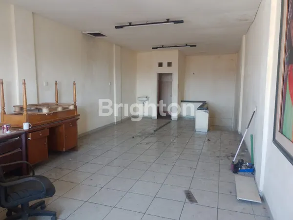 image DIJUAL/DISEWAKAN RUKO 3 LANTAI STRATEGIS JALAN TEUKU UMAR DENPASAR (DEKAT LARISSA & HOLLAND BAKERY) (6)