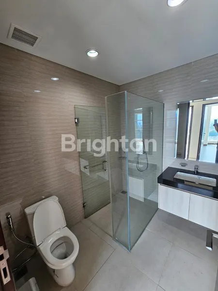 image APARTMENT FOURWIND BARU 2 BEDROOM. PERMATA HIJAU, KEBAYORAN LAMA, JAKARTA SELATAN. SEMI FURNISHED (6)