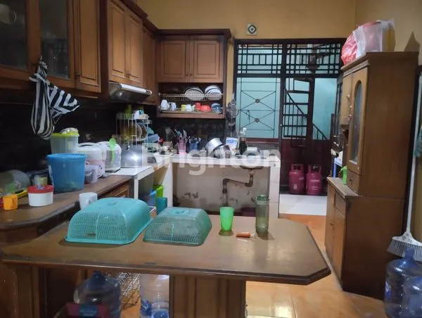 image DIJUAL RUMAH AREA STRATEGIS CIRENDEU (4)